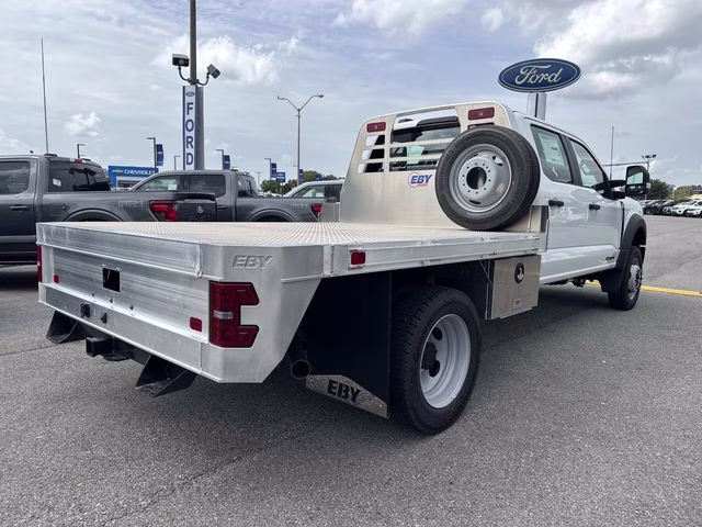 2026 Oxford White Ford Super Duty F-450 DRW XL 4X4 Chassis
