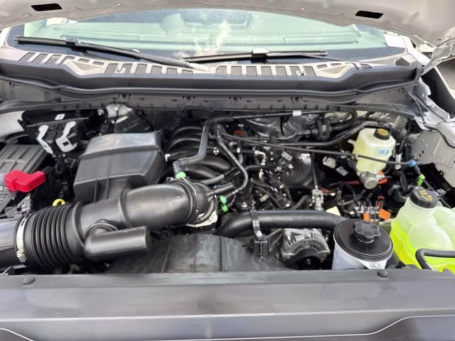2026 Oxford White Ford Super Duty F-250 SRW 4X4 Truck