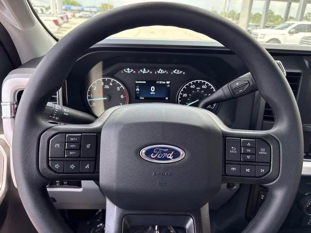 2026 Oxford White Ford Super Duty F-250 SRW 4X4 Truck