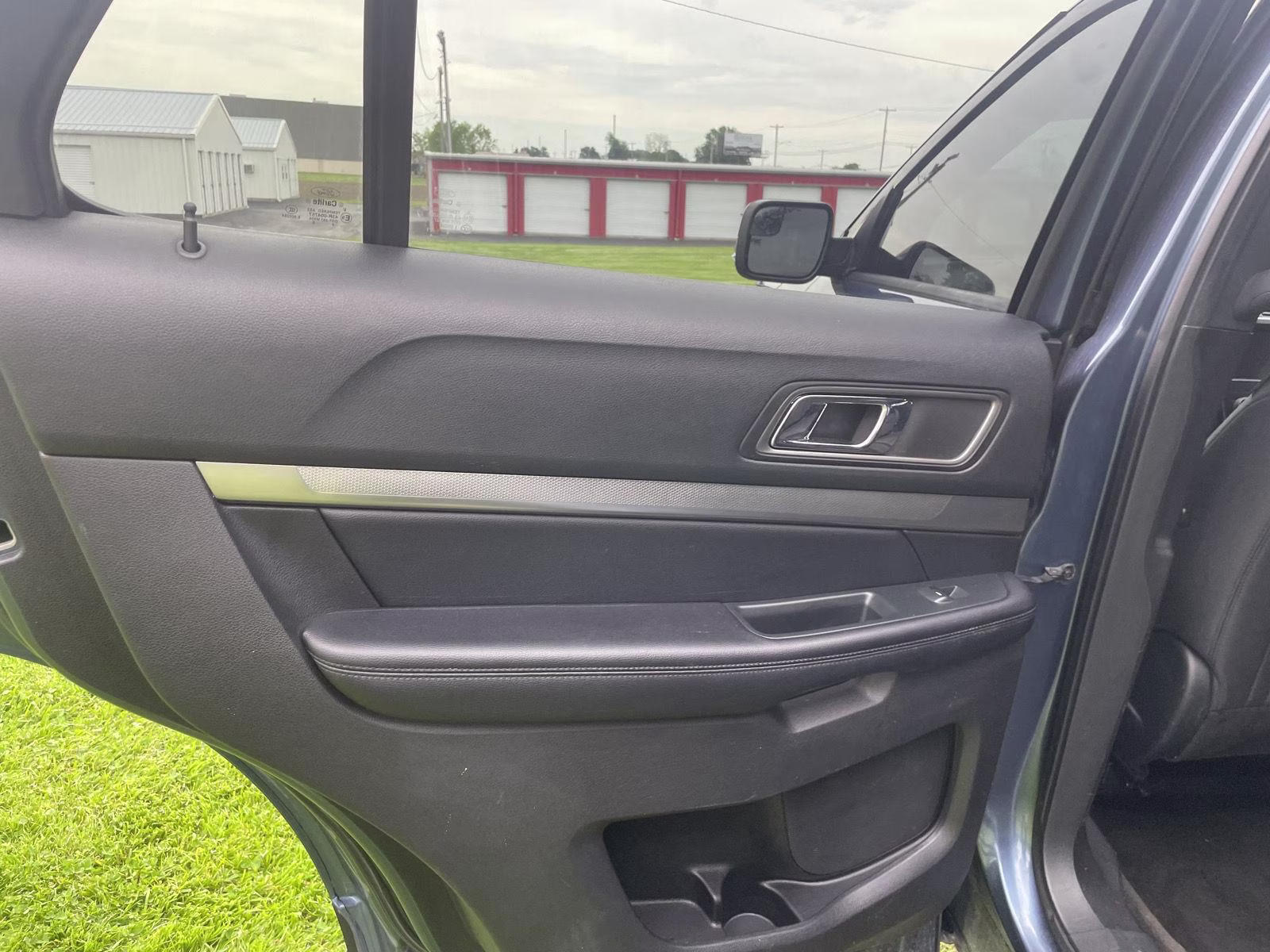 2018 Blue Ford Explorer XLT 4X4 SUV