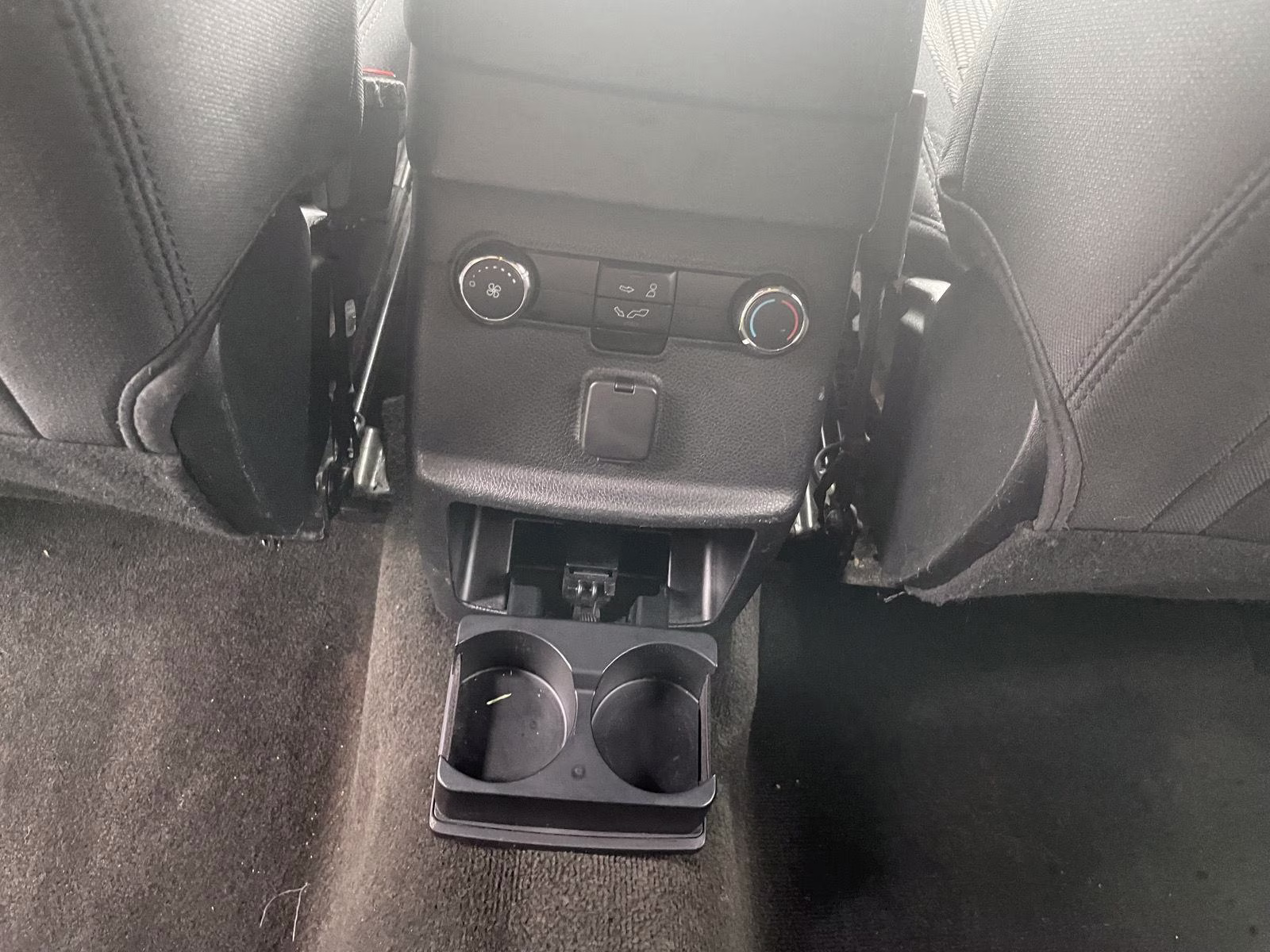 2018 Blue Ford Explorer XLT 4X4 SUV