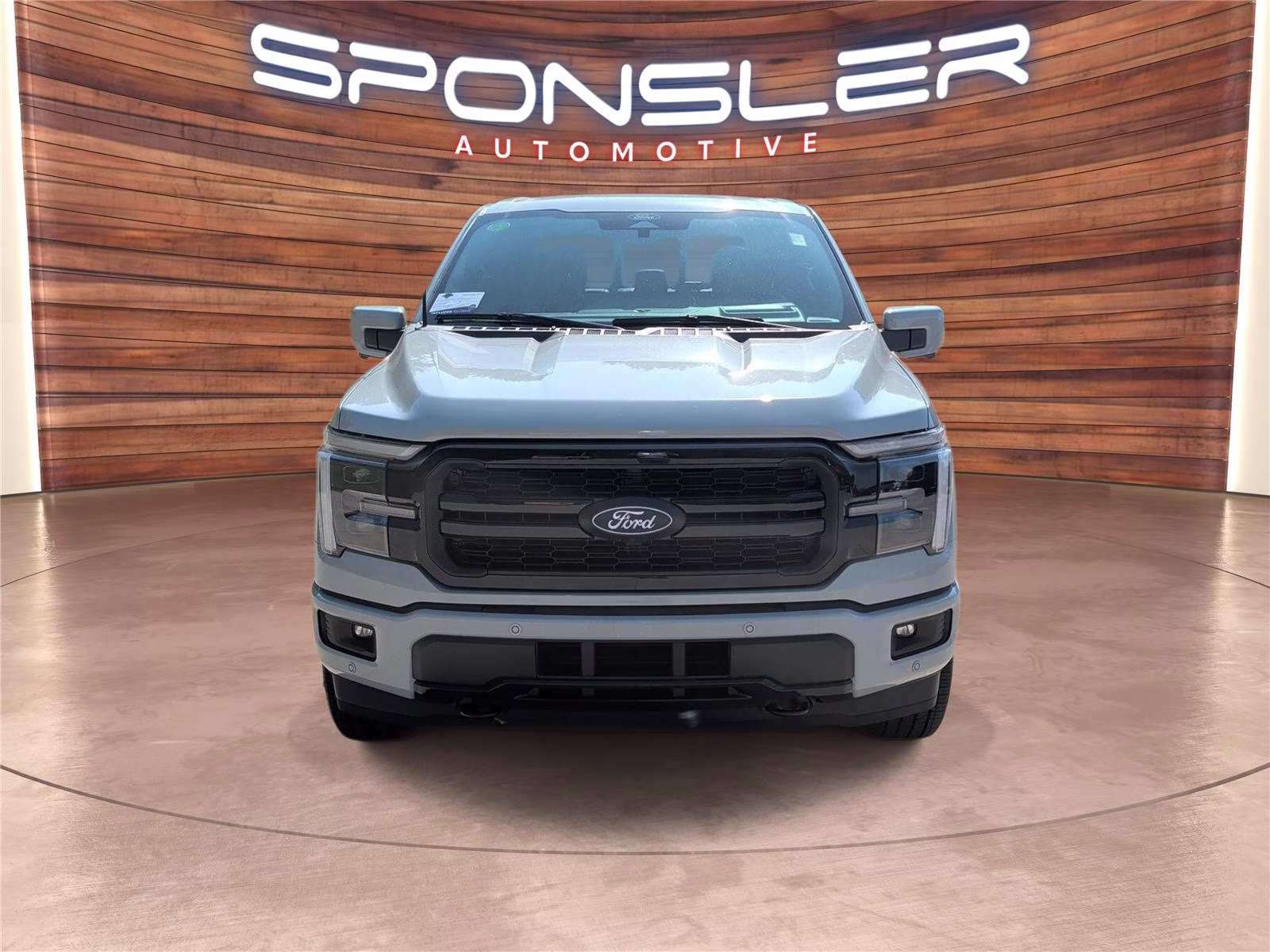 2026 Avalanche Gray Ford F-150 LARIAT 4X4 Truck