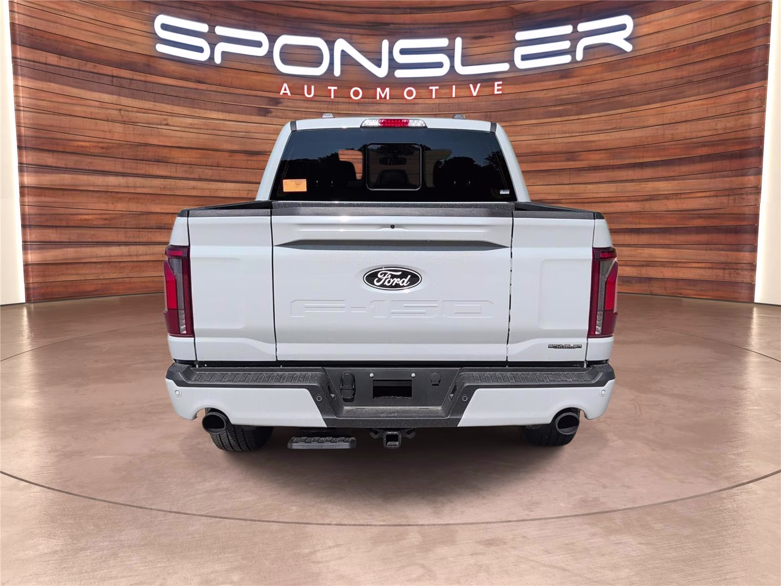 2026 Avalanche Gray Ford F-150 LARIAT 4X4 Truck
