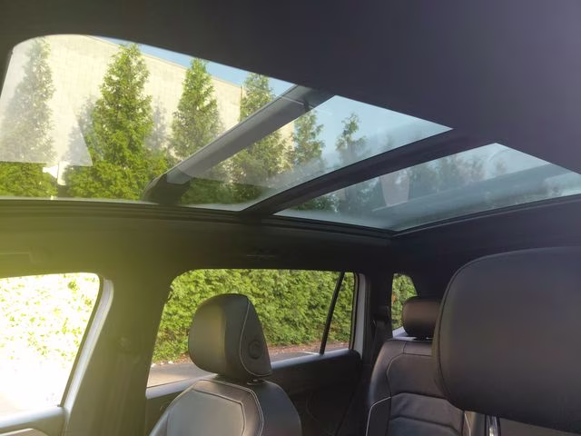 2024 Opal White Volkswagen Tiguan 2.0T SEL R-Line AWD SUV