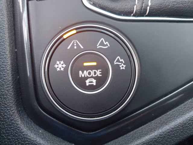 2024 Opal White Volkswagen Tiguan 2.0T SEL R-Line AWD SUV