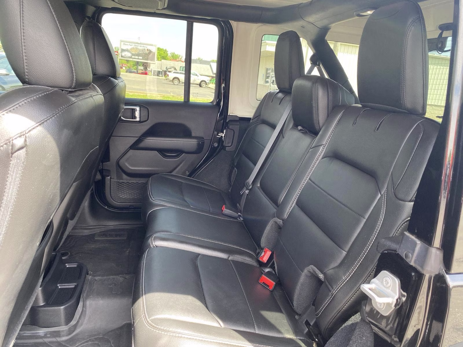 2022 Black Clearcoat Jeep Wrangler Unlimited Sahara 4X4 SUV