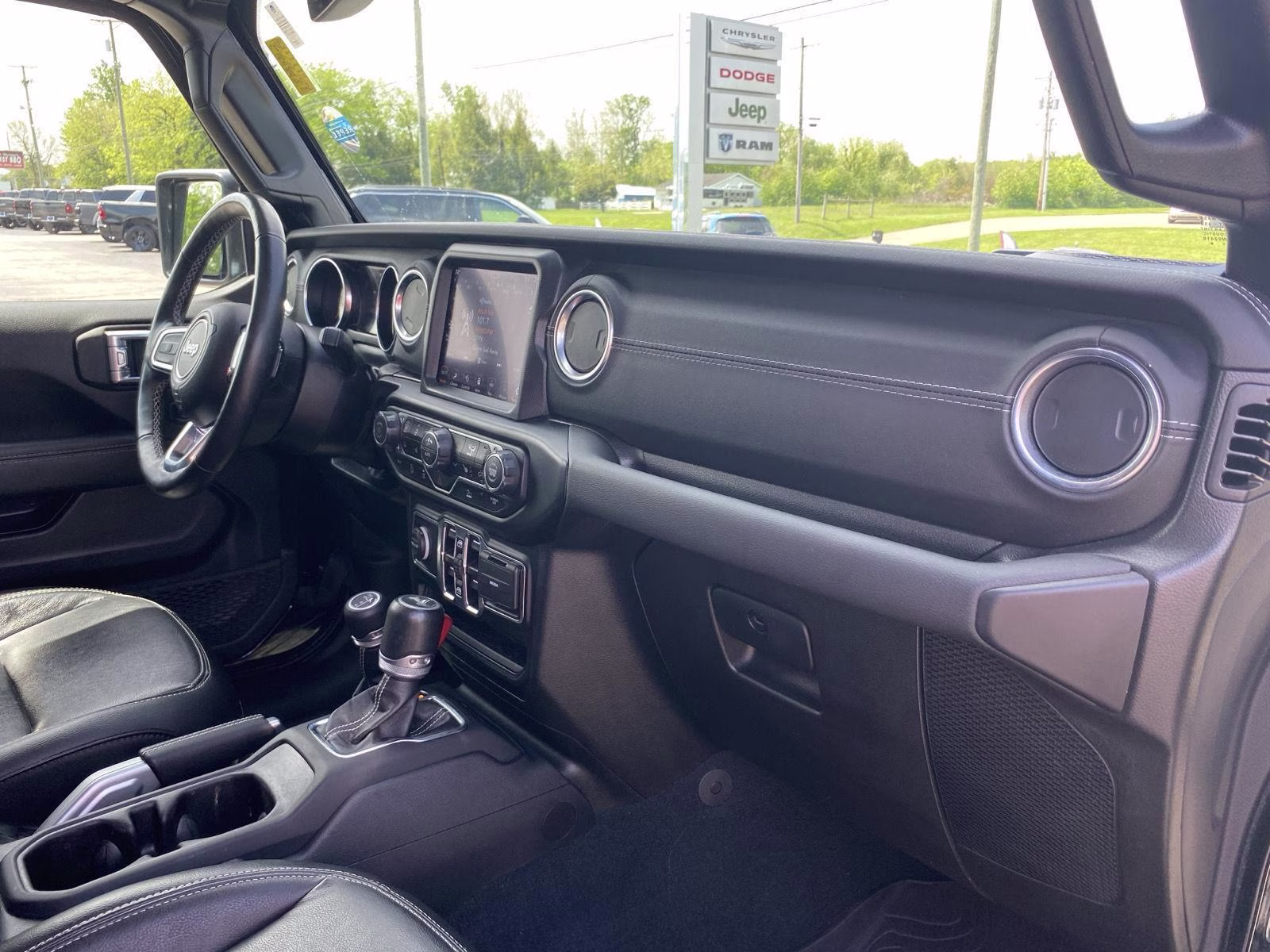 2022 Black Clearcoat Jeep Wrangler Unlimited Sahara 4X4 SUV