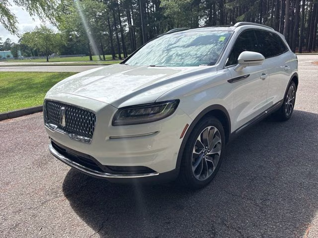 2022 Pristine White Metallic Tri-Coat Lincoln Nautilus Reserve FWD SUV
