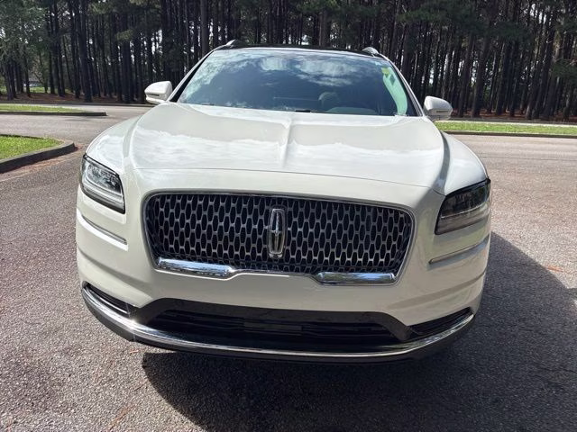 2022 Pristine White Metallic Tri-Coat Lincoln Nautilus Reserve FWD SUV