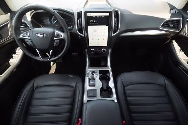 2022 Agate Black Metallic Ford Edge SEL AWD SUV