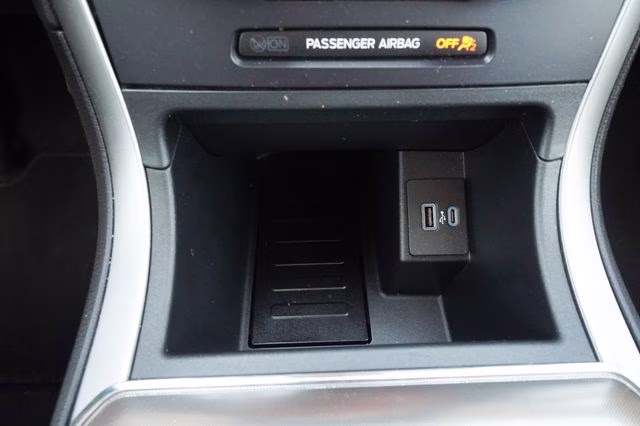 2022 Agate Black Metallic Ford Edge SEL AWD SUV