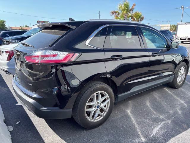 2022 Black Metallic Ford Edge SEL AWD SUV