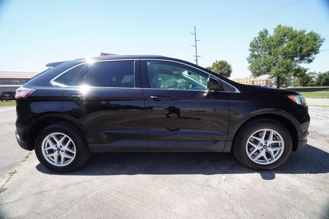2022 Agate Black Metallic Ford Edge SEL AWD SUV