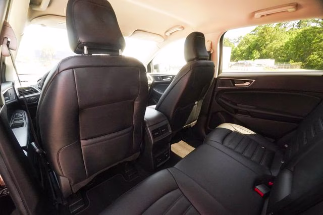 2022 Agate Black Metallic Ford Edge SEL AWD SUV
