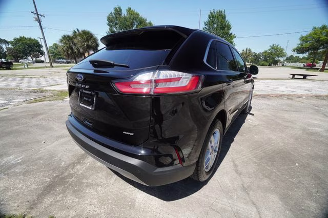 2022 Agate Black Metallic Ford Edge SEL AWD SUV