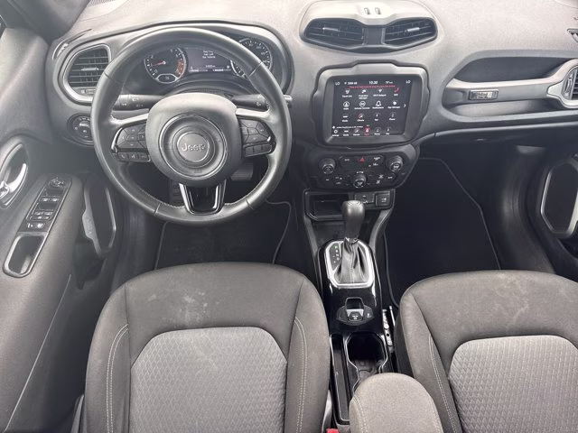 2021 Black Clearcoat Jeep Renegade Latitude FWD SUV