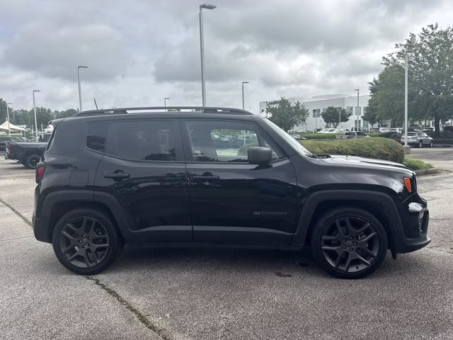 2021 Black Clearcoat Jeep Renegade Latitude FWD SUV