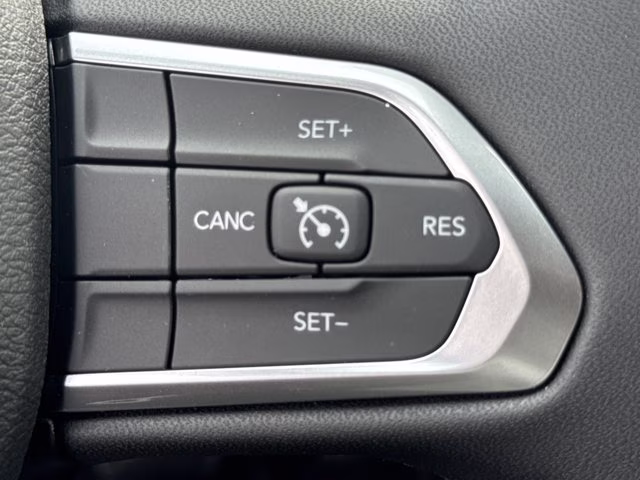 2026 Diamond Black Crystal Pearlcoat Jeep Compass Latitude Altitude 4X4 SUV
