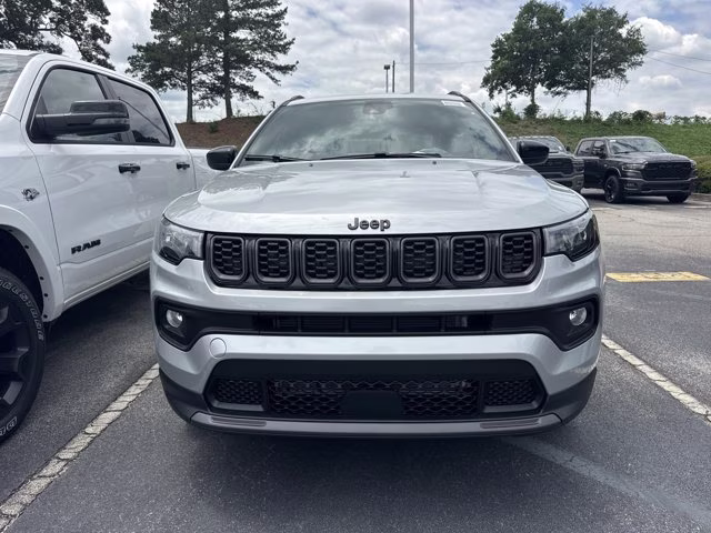 2026 Silver Zynith Metallic Clearcoat Jeep Compass Latitude Altitude 4X4 SUV