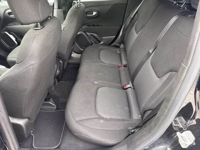 2021 Black Clearcoat Jeep Renegade Latitude FWD SUV
