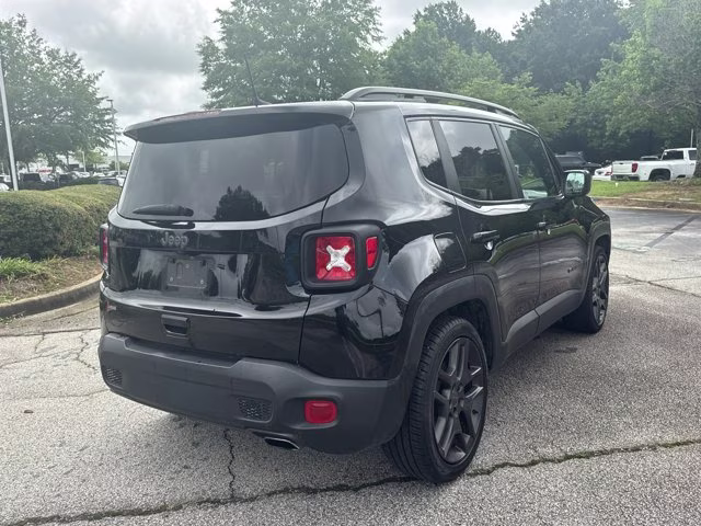 2021 Black Clearcoat Jeep Renegade Latitude FWD SUV