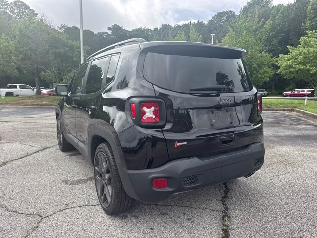 2021 Black Clearcoat Jeep Renegade Latitude FWD SUV
