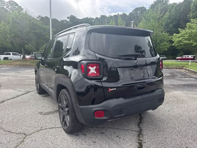 2021 Black Clearcoat Jeep Renegade Latitude FWD SUV