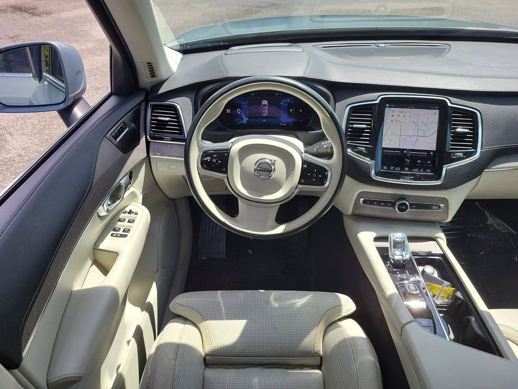 2023 Thunder Grey Metallic Volvo XC90 Ultimate AWD SUV