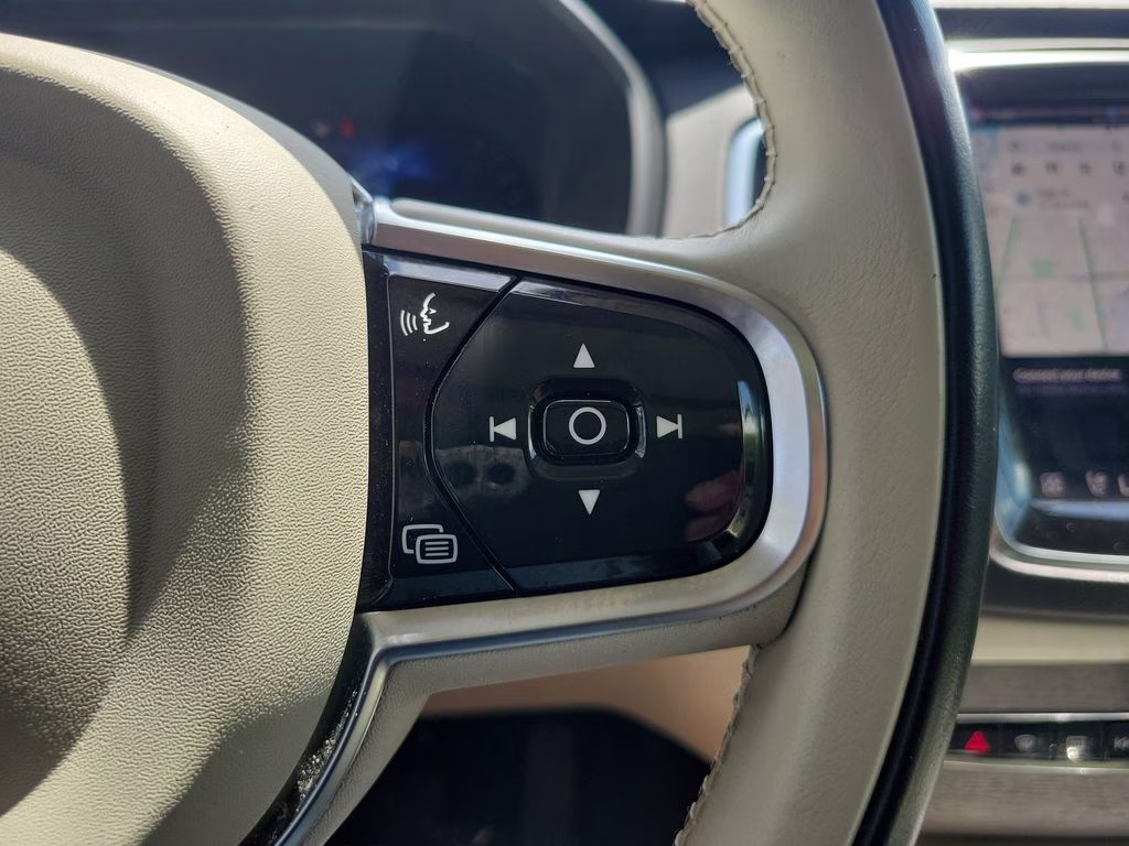 2023 Thunder Grey Metallic Volvo XC90 Ultimate AWD SUV