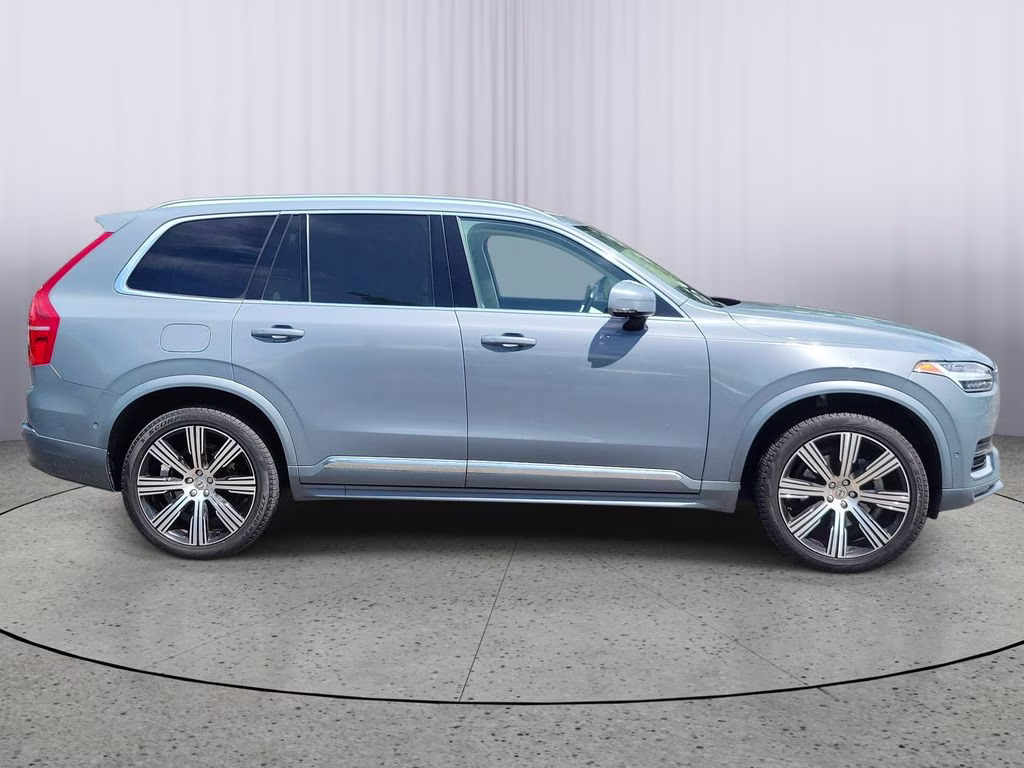 2023 Thunder Grey Metallic Volvo XC90 Ultimate AWD SUV