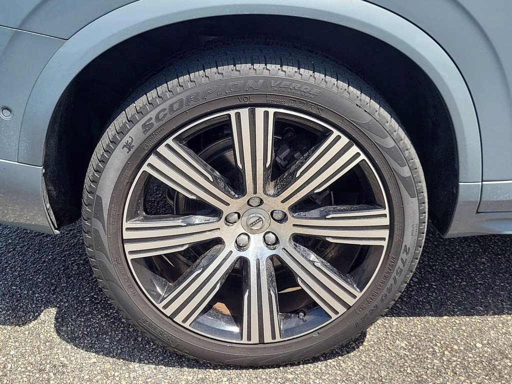 2023 Thunder Grey Metallic Volvo XC90 Ultimate AWD SUV