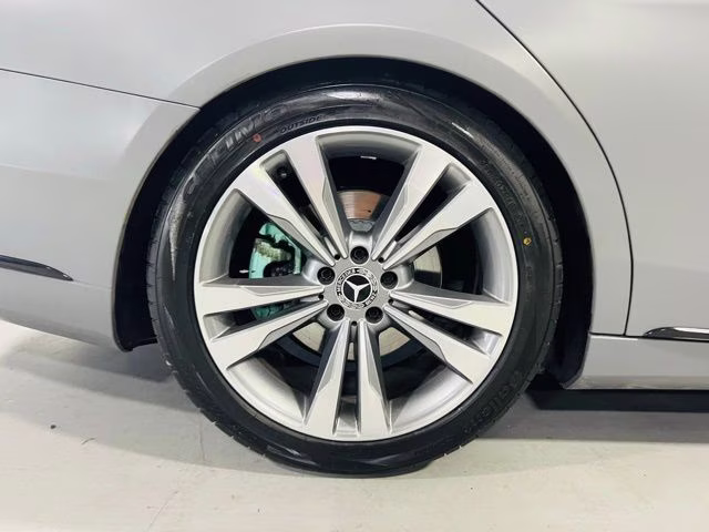 2019 Black Mercedes-Benz S-Class S 450 RWD Sedan