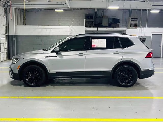 2022 Silver Volkswagen Tiguan 2.0T S AWD SUV
