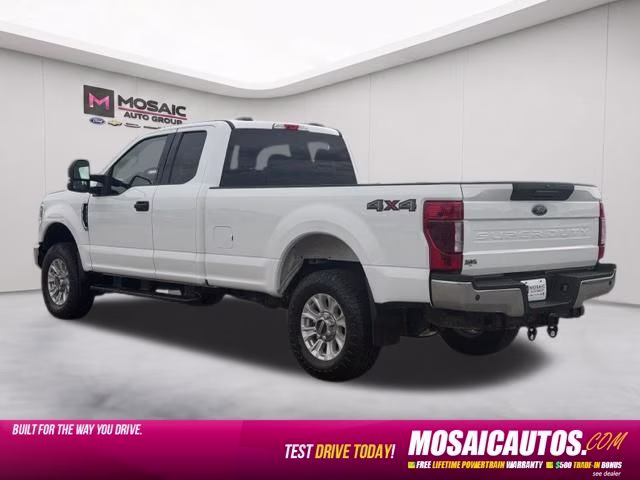2022 Oxford White Ford Super Duty F-350 SRW XLT 4X4 Truck
