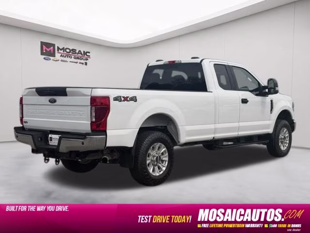 2022 Oxford White Ford Super Duty F-350 SRW XLT 4X4 Truck