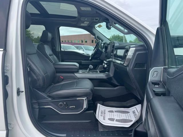 2021 White Metallic Ford F-150 Lariat 4X4 Truck