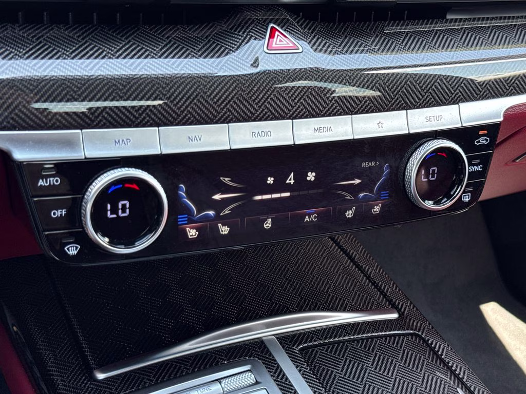 2024 Alta White Genesis G80 3.5T AWD Sedan