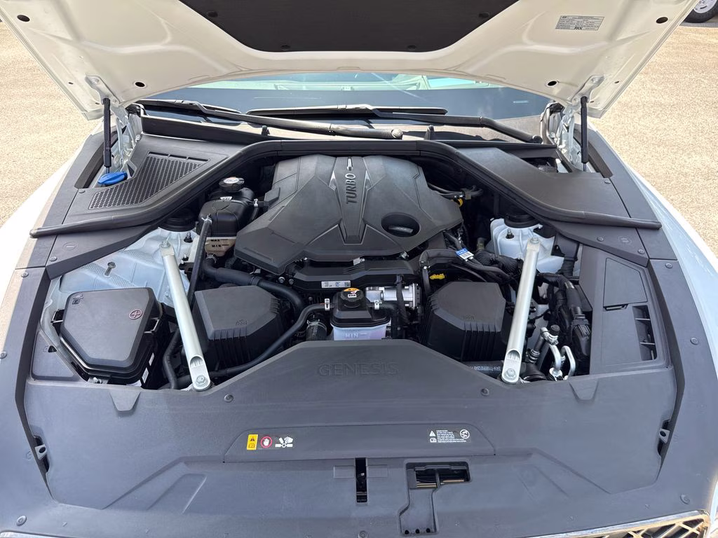 2024 Alta White Genesis G80 3.5T AWD Sedan