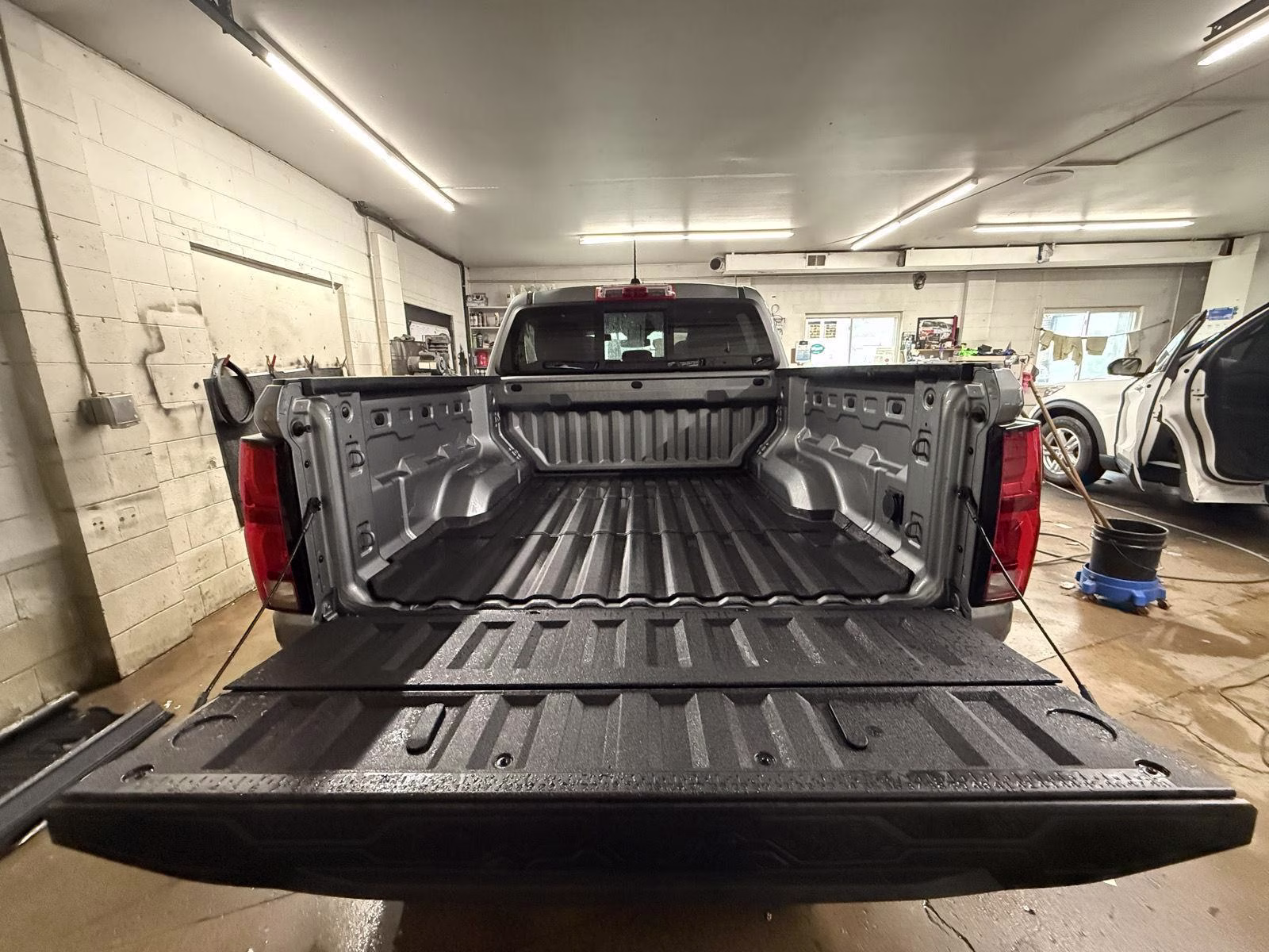 2023 Sterling Gray Metallic Chevrolet Colorado 4WD Z71 4X4 Truck