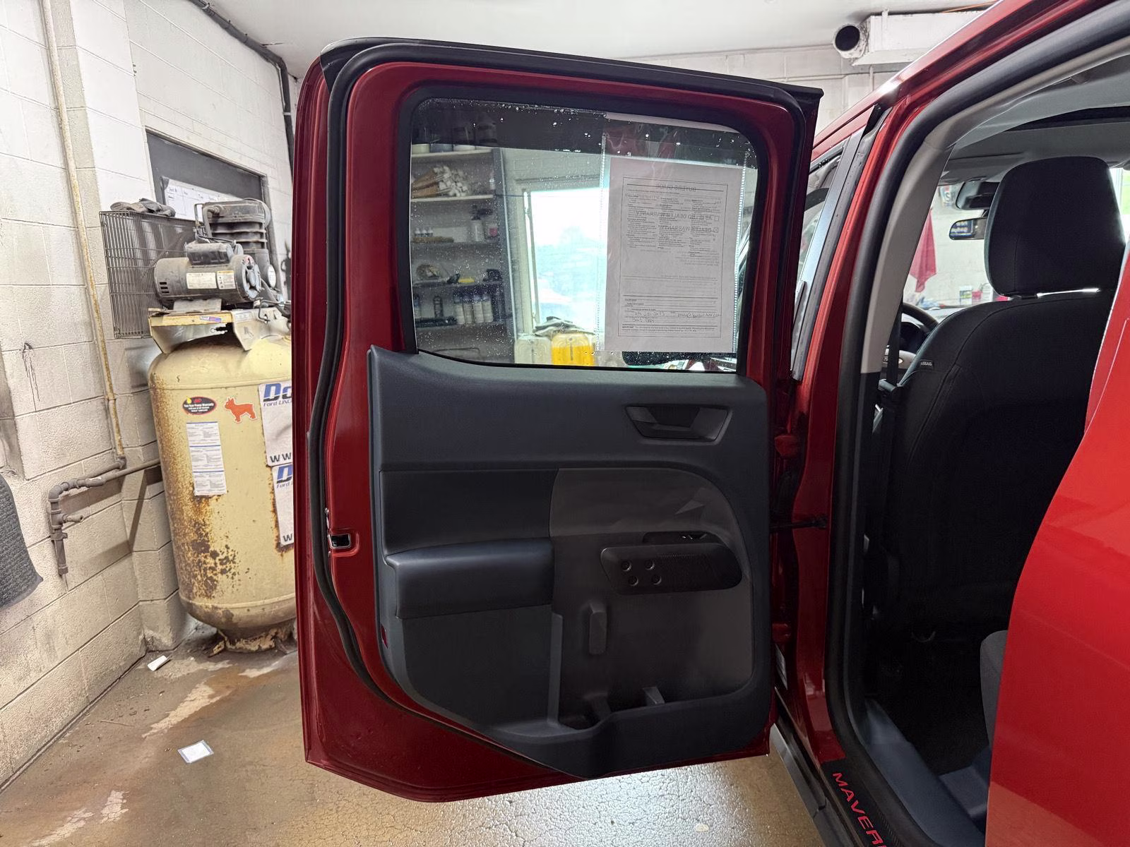 2023 Hot Pepper Red Metallic Tinted Clearcoat Ford Maverick XLT AWD Truck