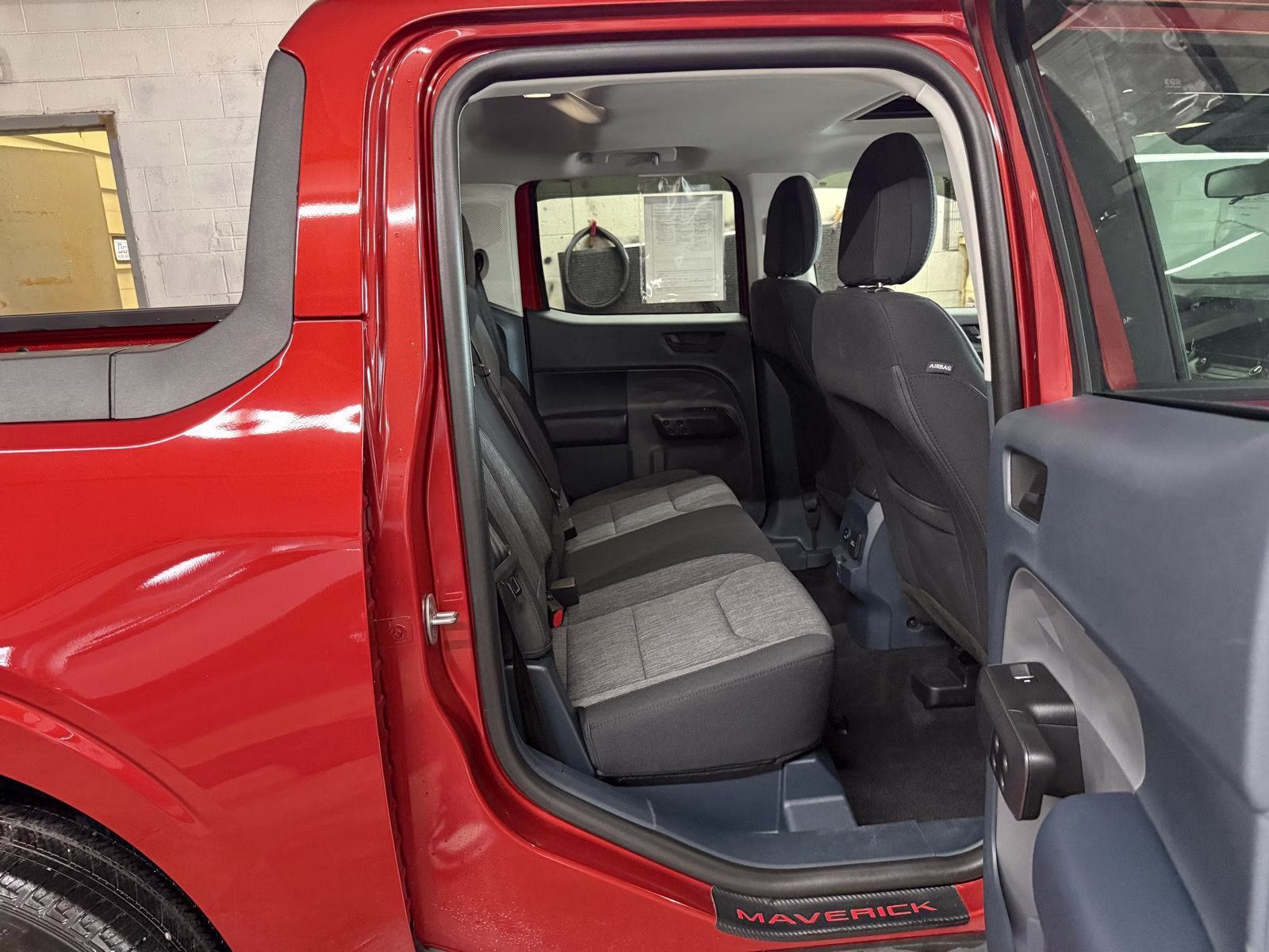 2023 Hot Pepper Red Metallic Tinted Clearcoat Ford Maverick XLT AWD Truck