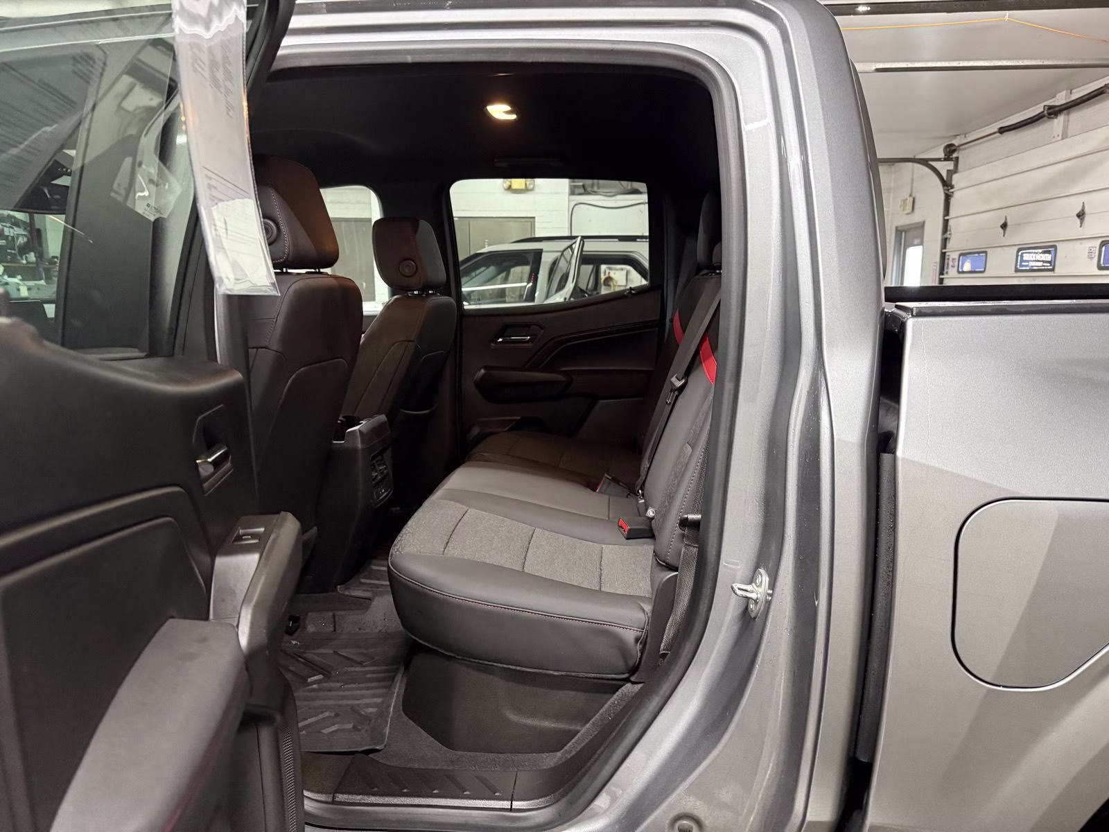 2023 Sterling Gray Metallic Chevrolet Colorado 4WD Z71 4X4 Truck