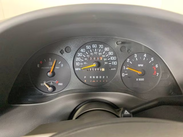 2001 Dark Jade Green Metallic Chevrolet Lumina Base FWD Sedan