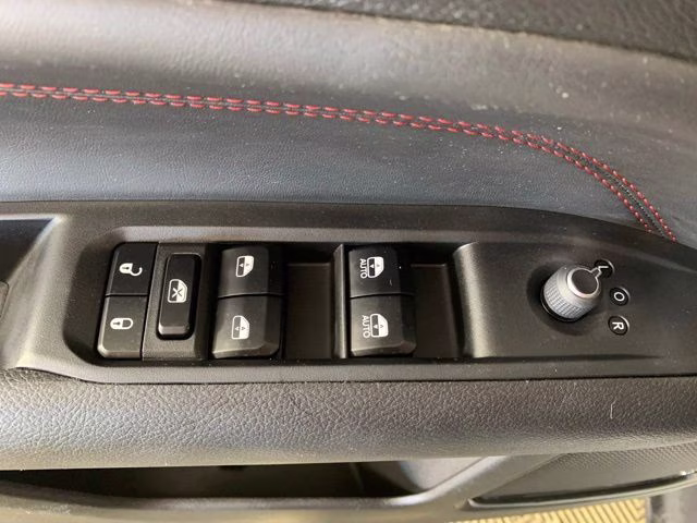 2024 Bright White Clearcoat Jeep Compass Trailhawk 4X4 SUV