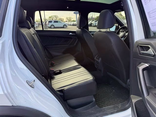 2023 Opal White Pearl Volkswagen Tiguan 2.0T SE R-Line Black AWD SUV
