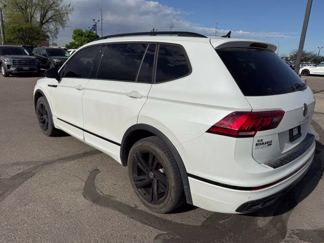 2023 Opal White Pearl Volkswagen Tiguan 2.0T SE R-Line Black AWD SUV