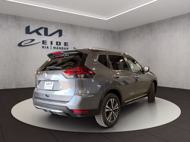 2018 Gun Metallic Nissan Rogue SL AWD SUV