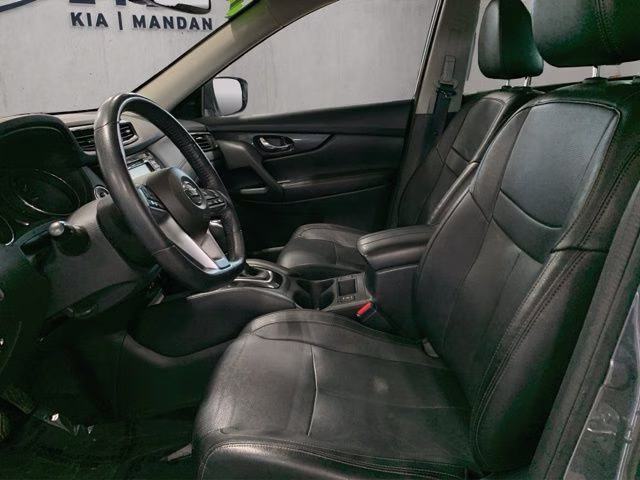 2018 Gun Metallic Nissan Rogue SL AWD SUV
