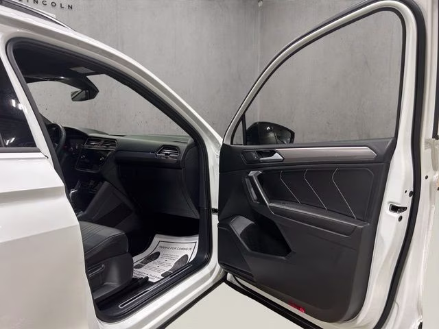 2023 Opal White Pearl Volkswagen Tiguan 2.0T SE R-Line Black AWD SUV