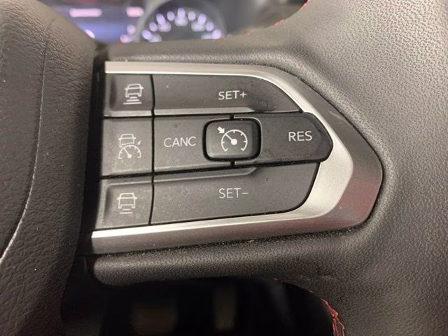 2024 Bright White Clearcoat Jeep Compass Trailhawk 4X4 SUV